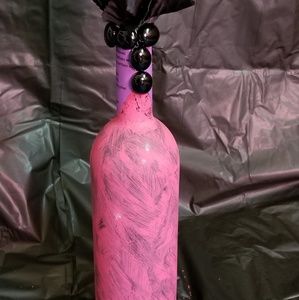Decorate wine bottles